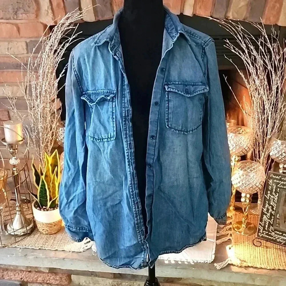 Joe Fresh Button Down Shirt - Picture 1 of 3